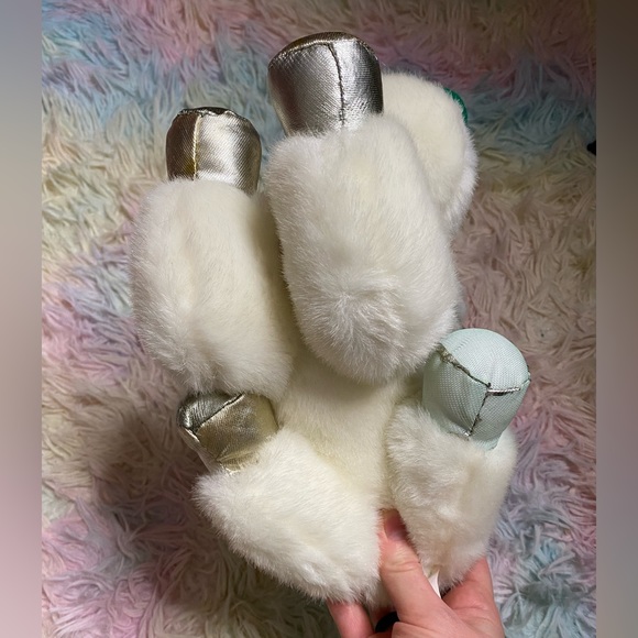 RARE vintage 80s/90s green and off white reindeer plush - Picture 3 of 8